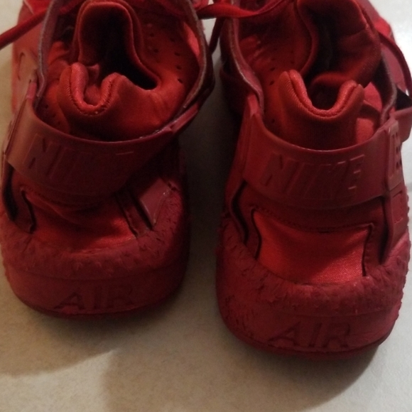 Red air huarache - Picture 2 of 6